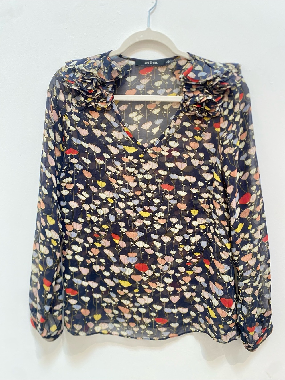 Ark & Co Black Floral V-Neck Ruffle Collar Blouse